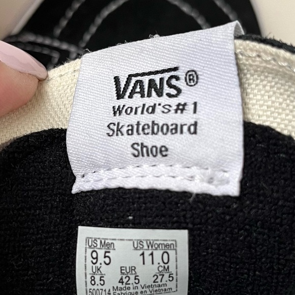 Van’s SK8-Hi Ouroboros high top sneaker men’s size 9.5 US. - Picture 3 of 10